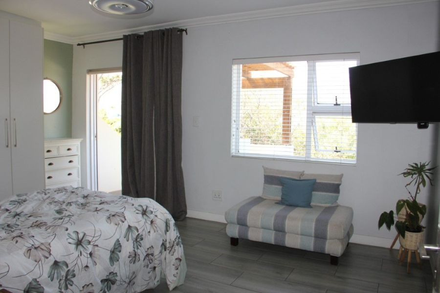 4 Bedroom Property for Sale in Somerset Country Estate Western Cape
